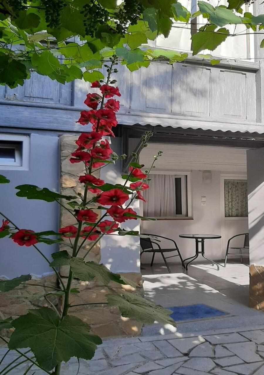 Ferienwohnung Beso-House Bordschomi Exterior foto